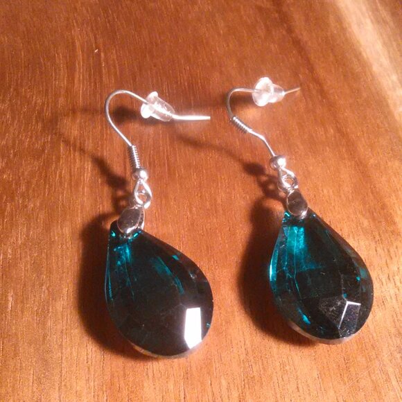 Green Glass Silvertone and Stainless Steel Drop Earrings - Picture 5 of 15